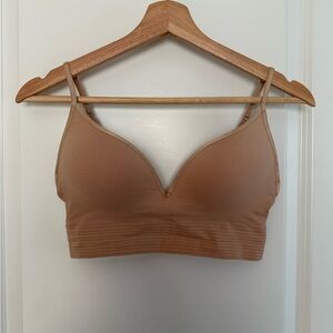 Hanes Originals seamless contour bra, size M